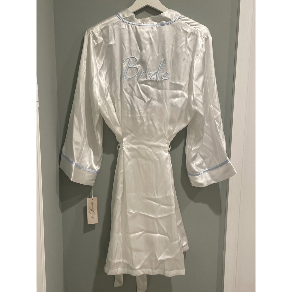 BRIDE Robe and Chemise Set White Satin Blue Embroidery NWT
